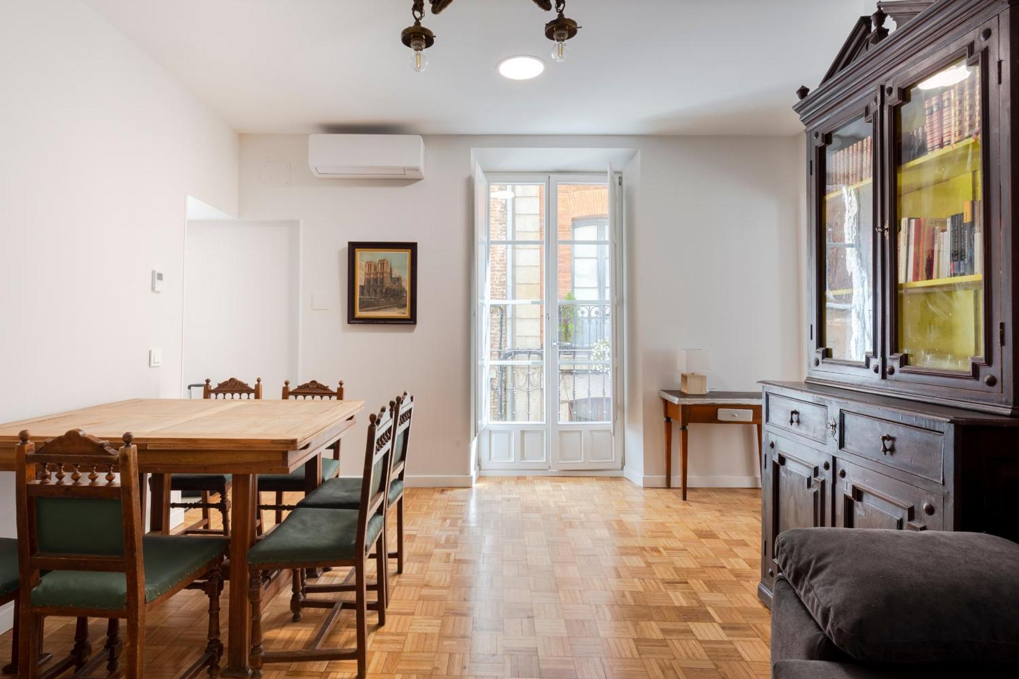 Apartamento Vultus Catedral Homes อาบีลา ภายนอก รูปภาพ