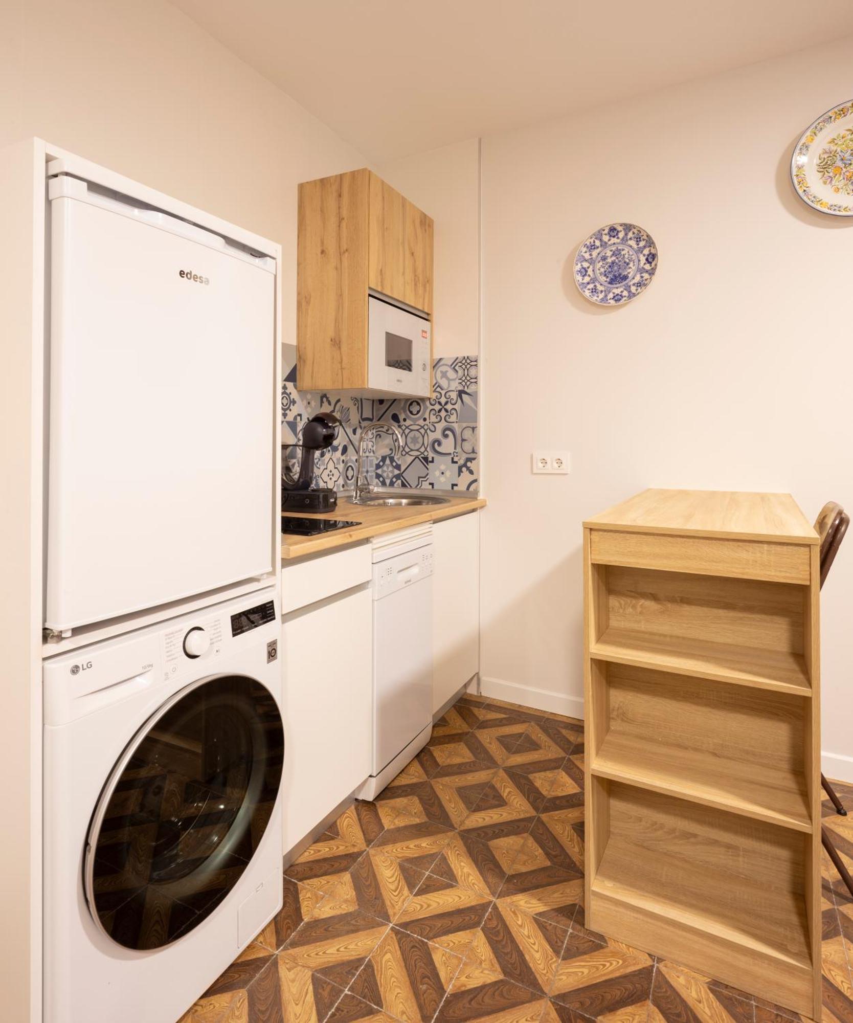 Apartamento Vultus Catedral Homes อาบีลา ภายนอก รูปภาพ